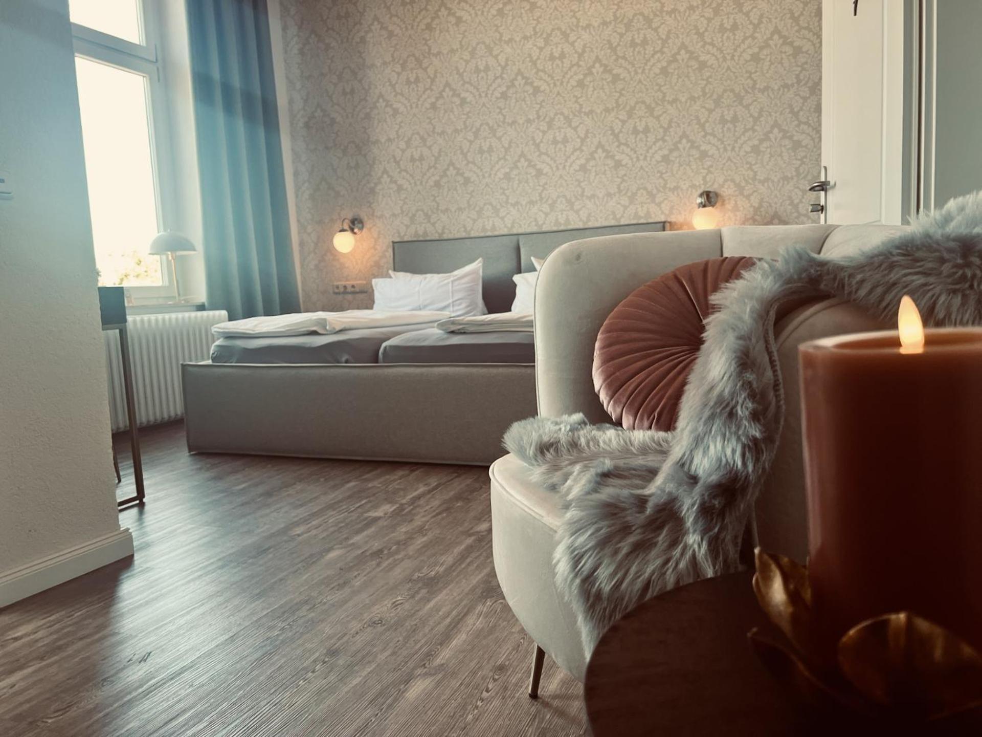 Lexow - Hotel An De Havenkant Tönning Esterno foto